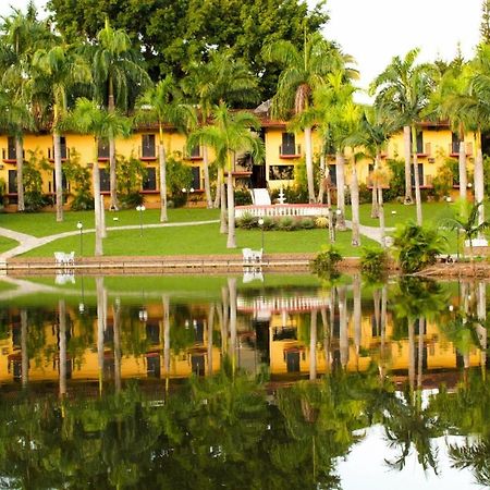 Hotel E Pousada Recanto Do Rio Pardo Sao Jose do Rio Pardo Exterior photo