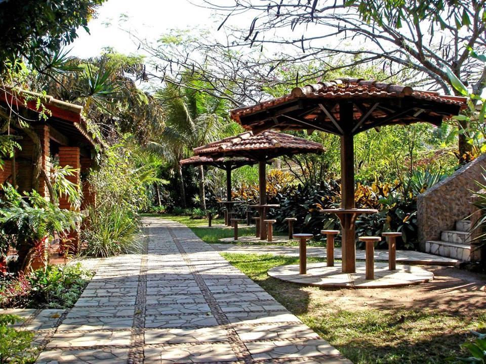 Hotel E Pousada Recanto Do Rio Pardo Sao Jose do Rio Pardo Exterior photo